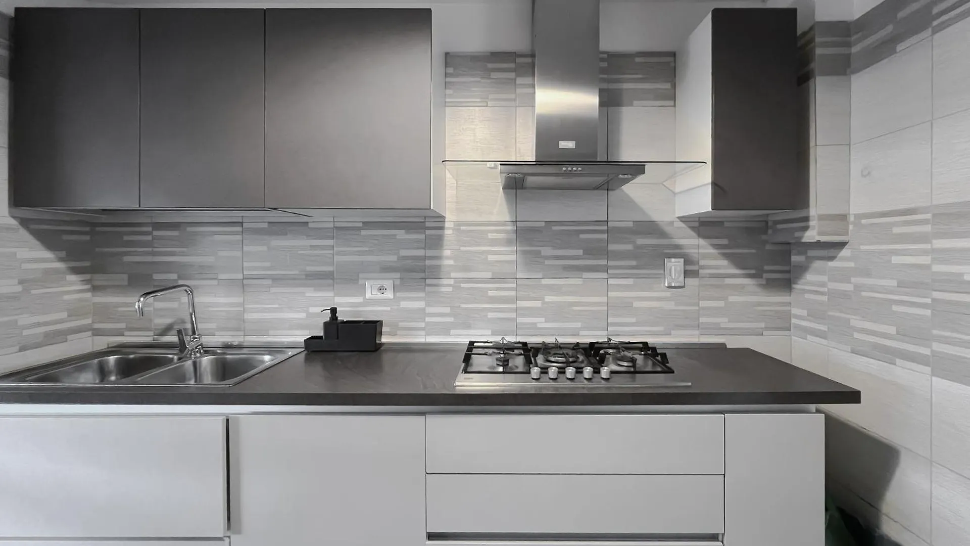Atlantico Apartment Roma 0*,